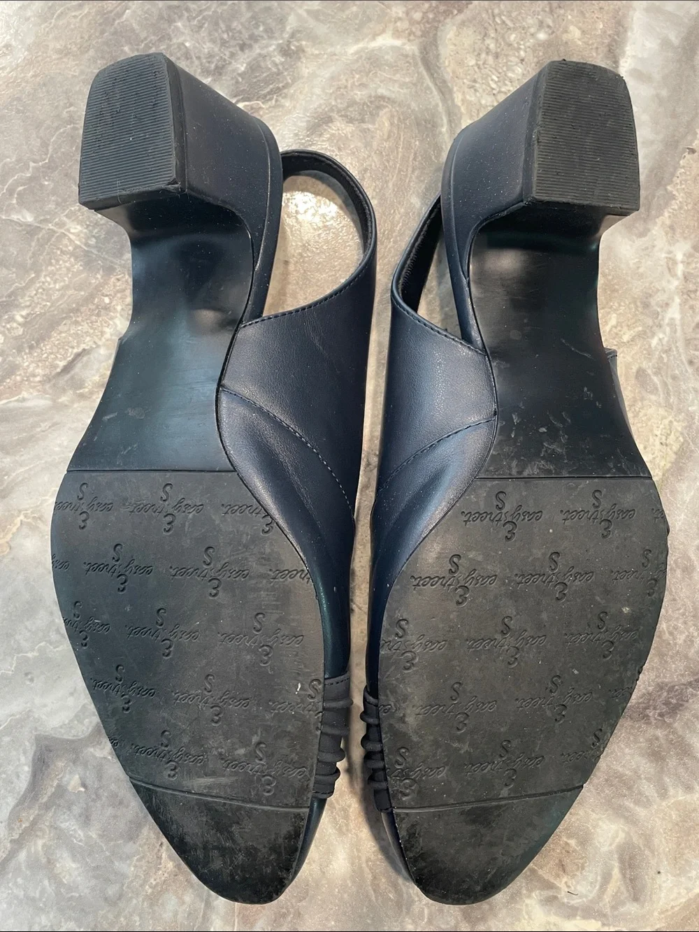 easy street women’s Slingbacks Navy
Sz 9 - Picture 5 of 13